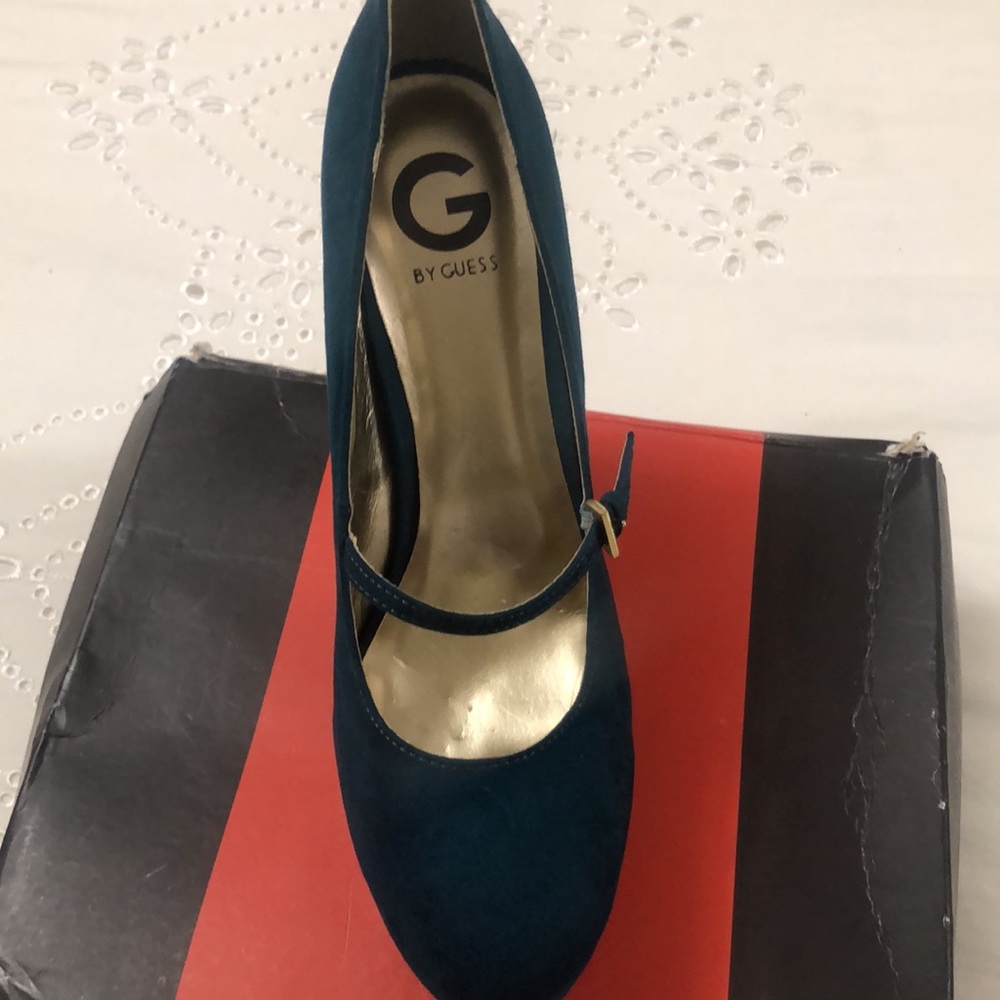 GUESS Platform Teal Microsuede with Snakeskin Print Heel. - Picture 2 of 6